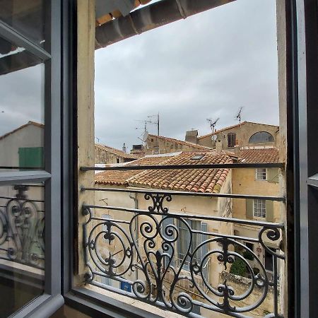 Les Studios De Theophile - Calme Absolu - Wifi - Centre Historique Arles Esterno foto