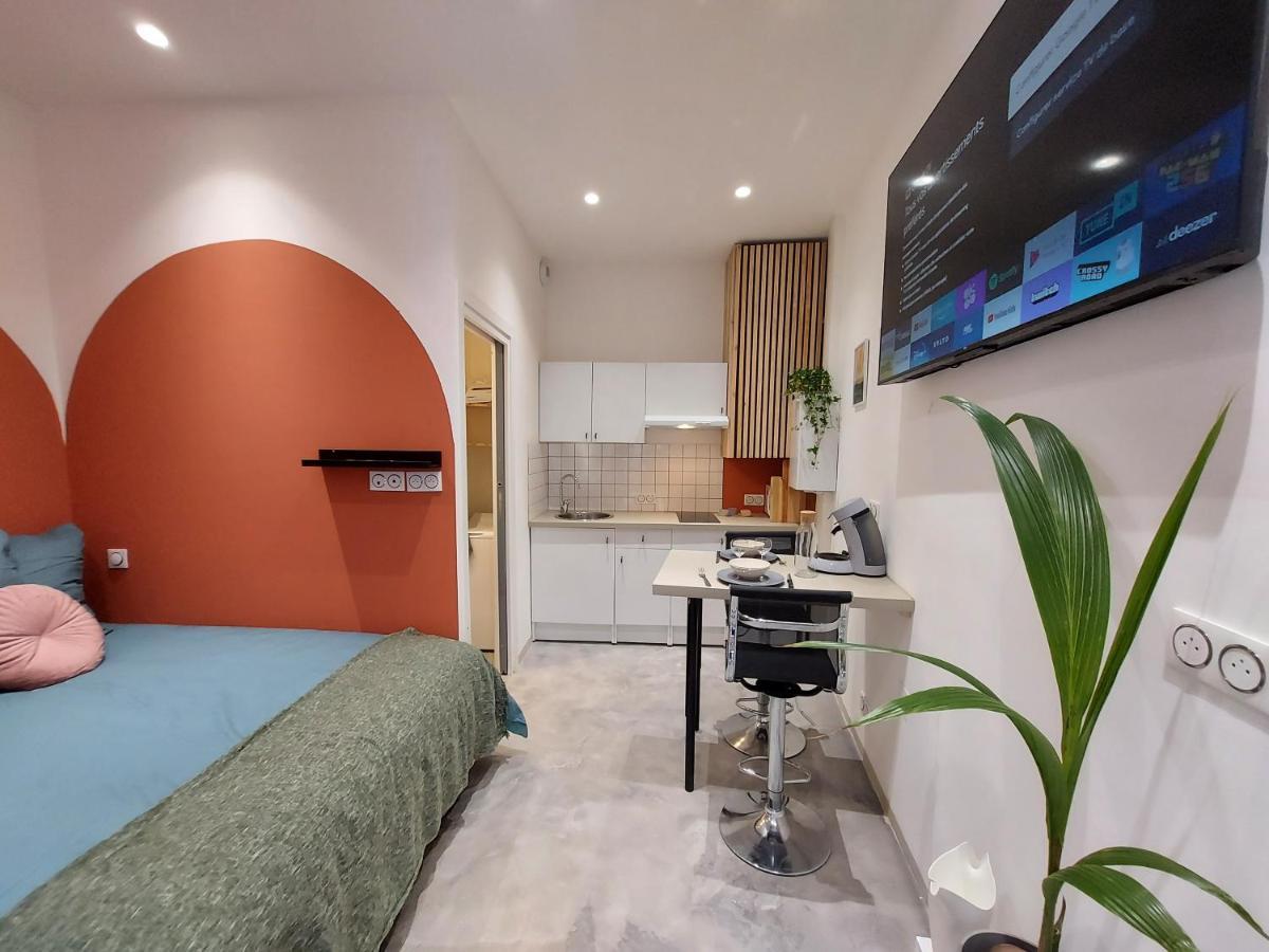 Les Studios De Theophile - Calme Absolu - Wifi - Centre Historique Arles Esterno foto